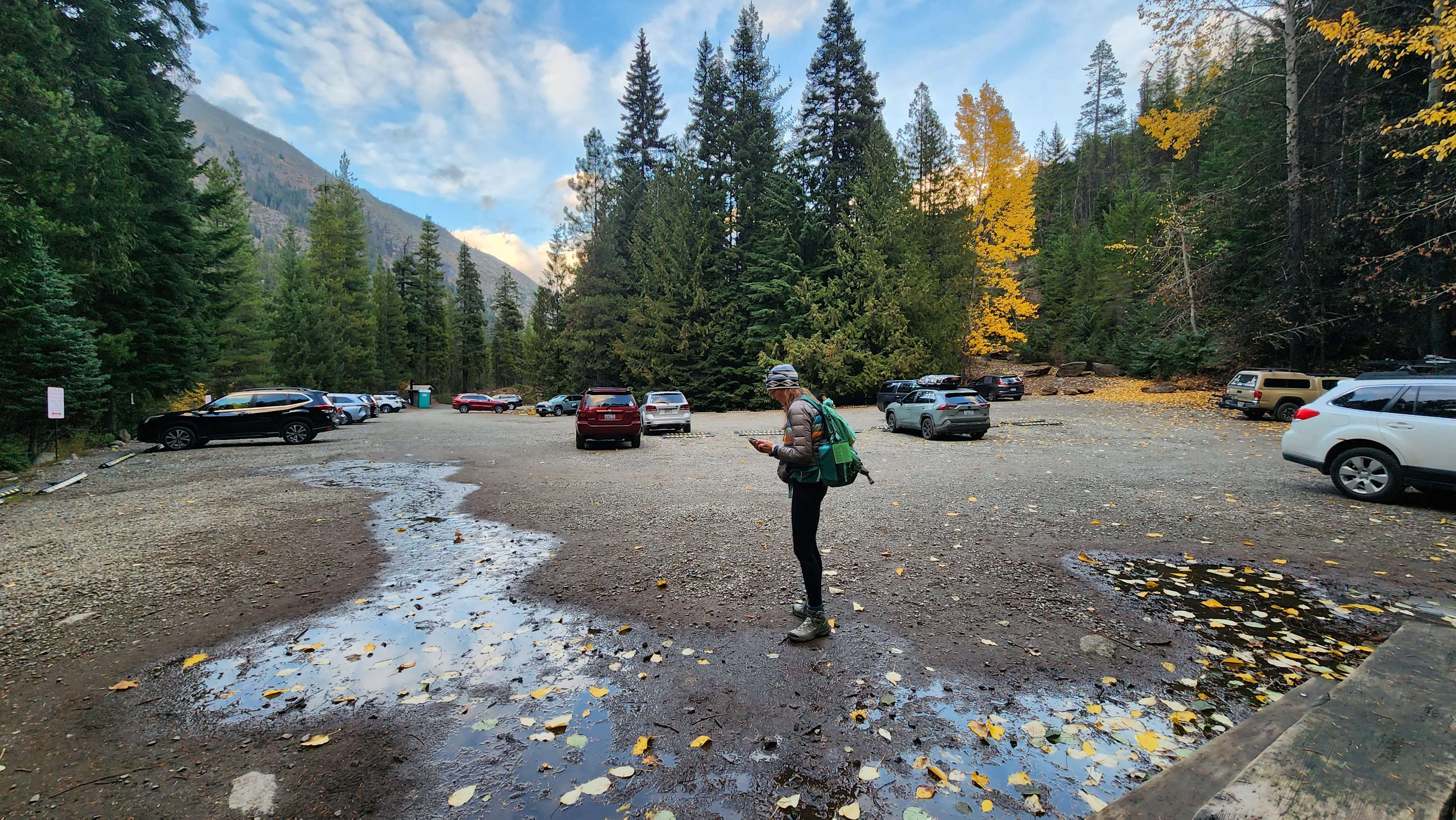 Colchuck and Stuart Lakes Parking Lot